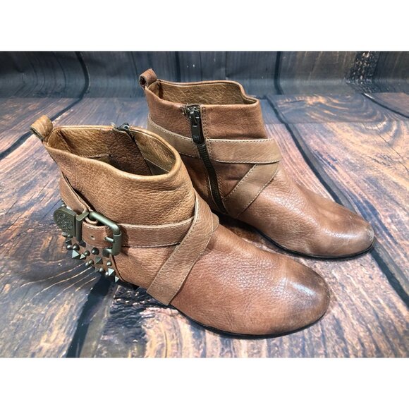 Vince Camuto Marcin Cognac Brown Studs Spikes Ankle Boots Womens 8 B (g5c) - Picture 3 of 10